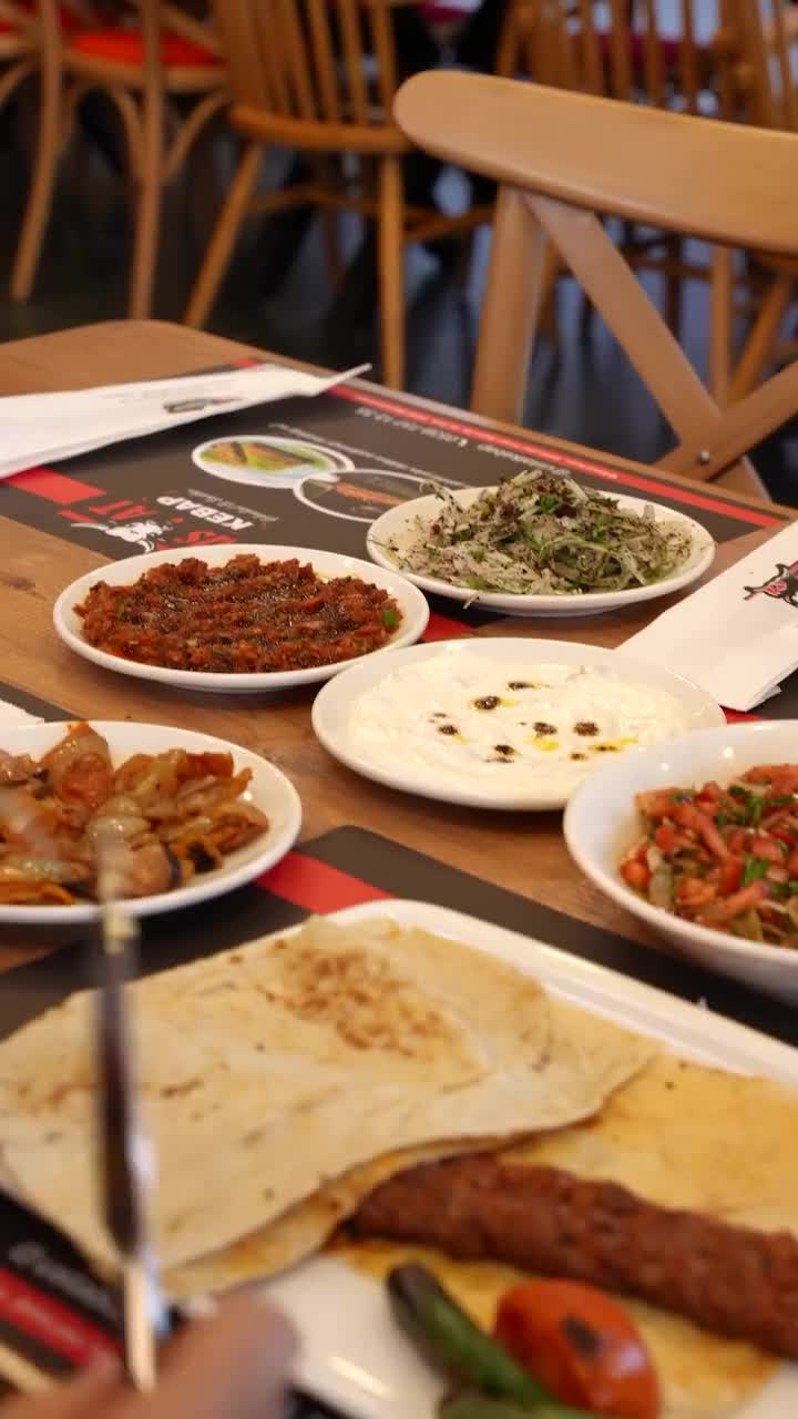 Üstat Kebap video