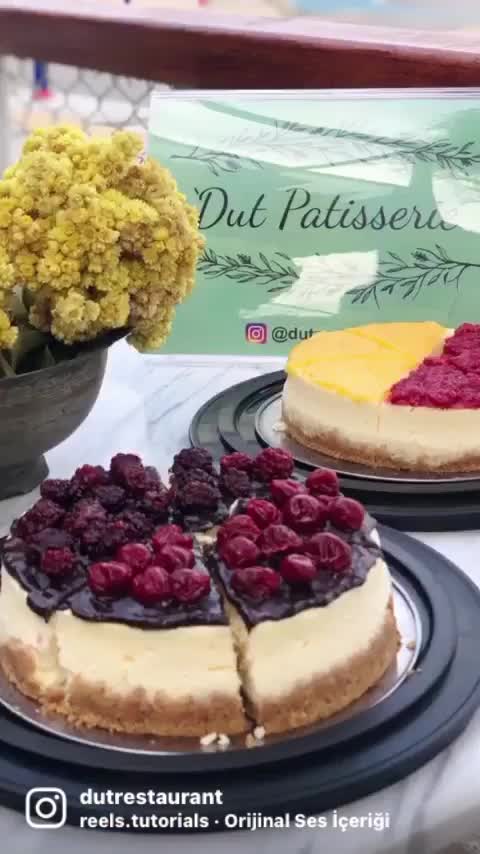 'Dut Restaurant Cafe Bar video