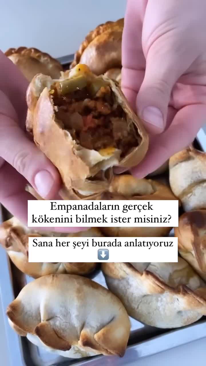 Delsur Empanadas video