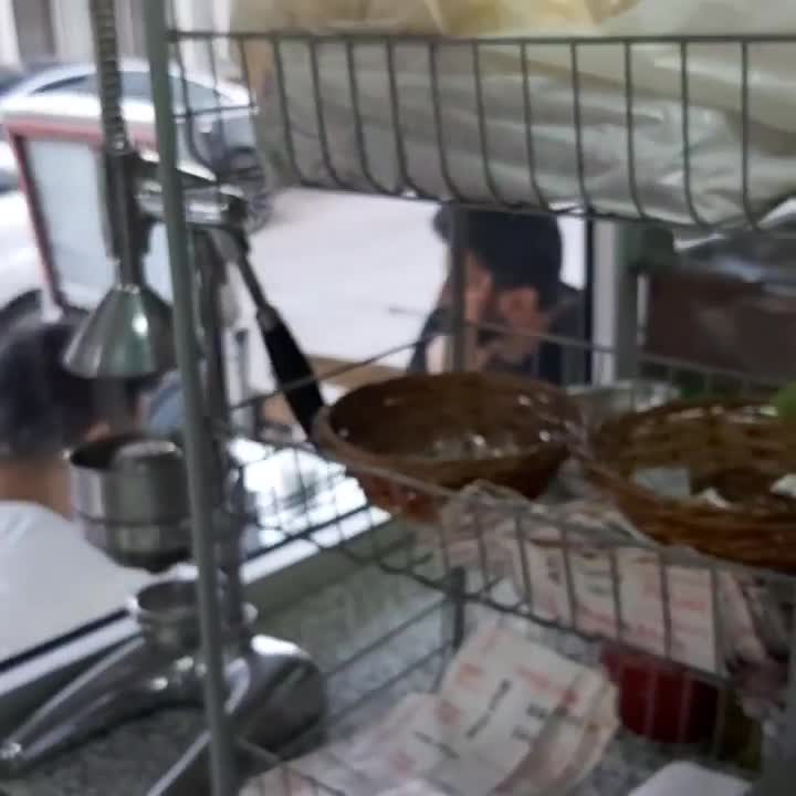 Sevinç Kebap & Dürüm Salonu video