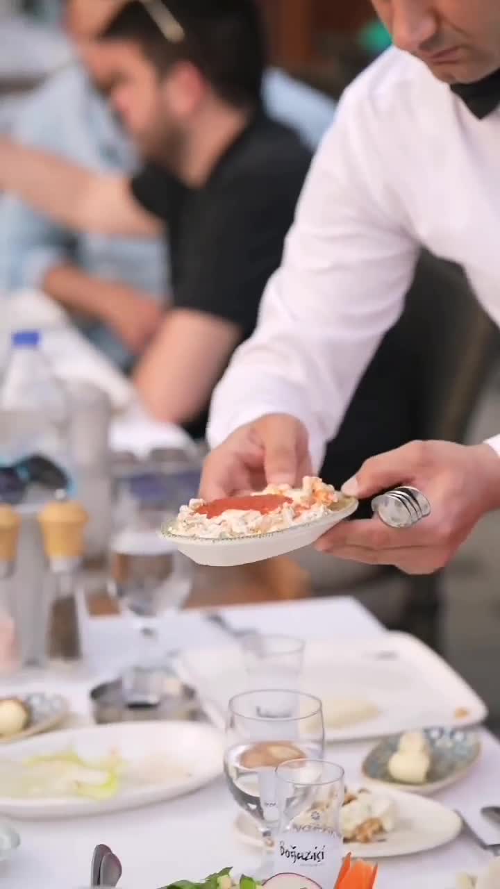 Boğaziçi Restaurant Narlıdere video