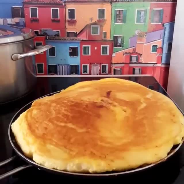 'Dut Restaurant Cafe Bar video