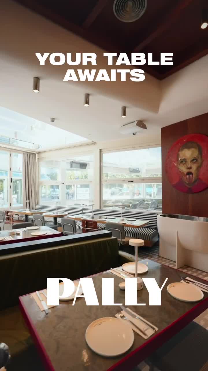 Pally - Restoran & Kokteyl Bar video