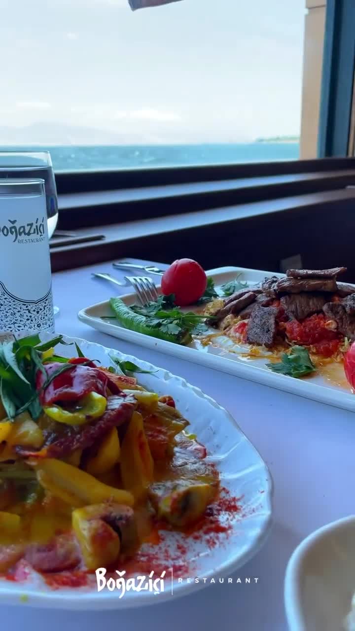 Boğaziçi Restaurant Narlıdere video
