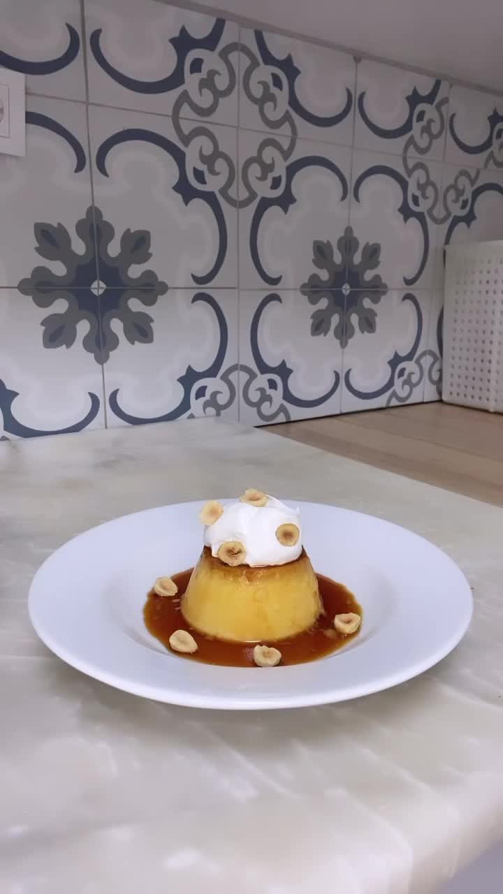 Delsur Empanadas video