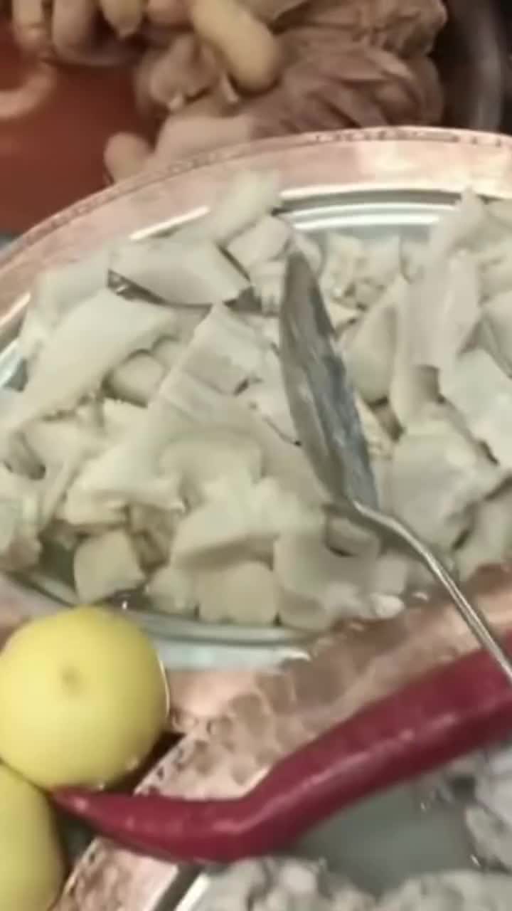 Bordo Kebap Evi video