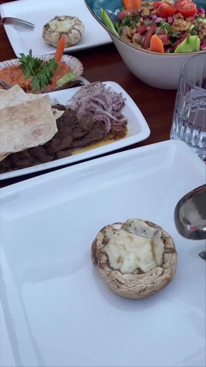 Dİ ETÇİ STEAKHOUSE video