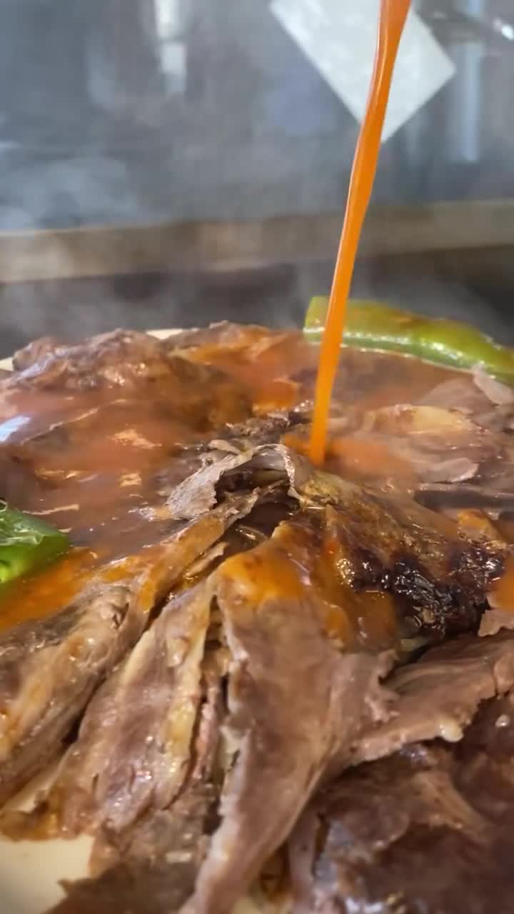 Bordo Kebap Evi video