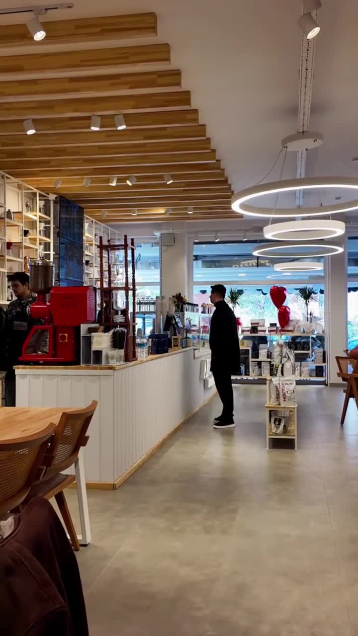 Argusto Coffee and Chocolate Bahçelievler video