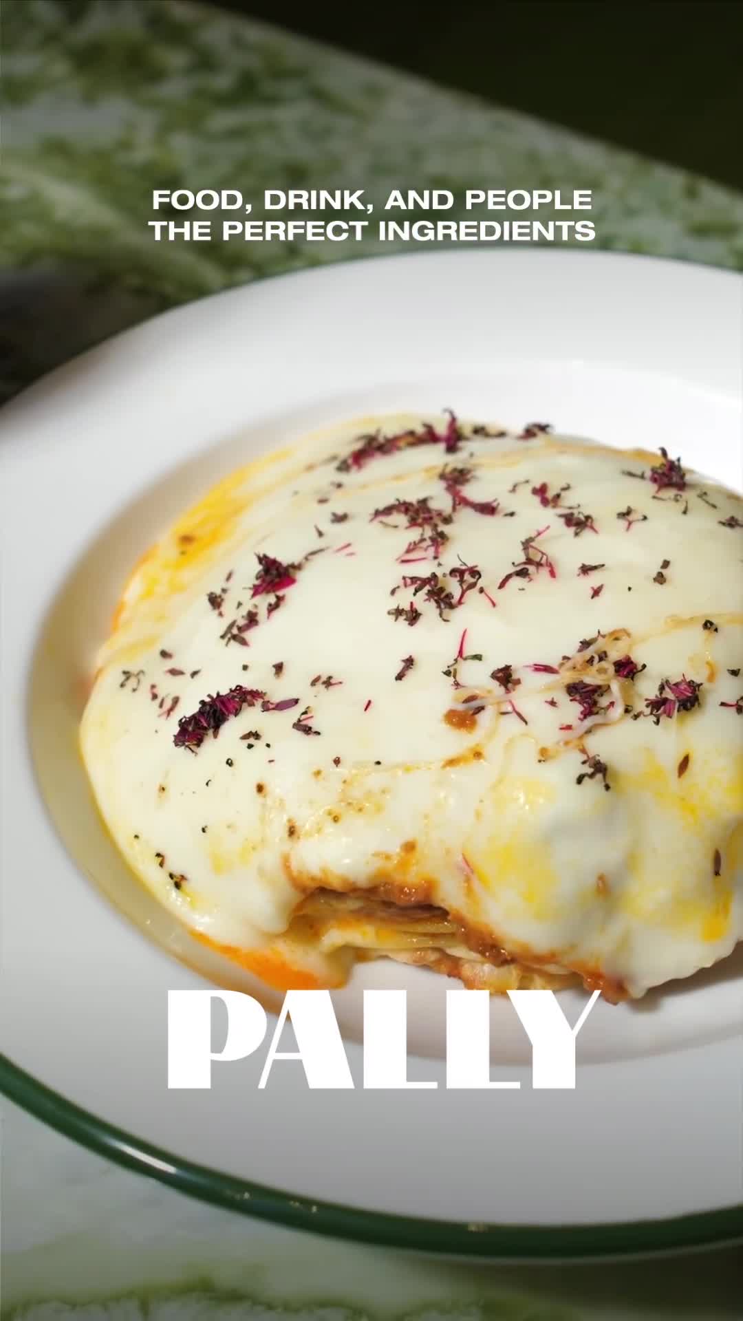 Pally - Restoran & Kokteyl Bar video