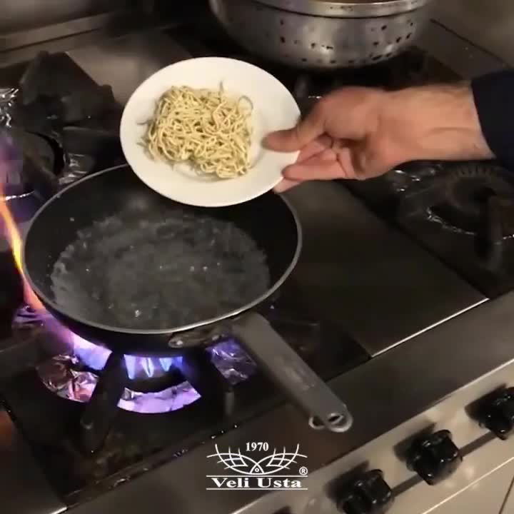 Veli Usta Körfez Restaurant video