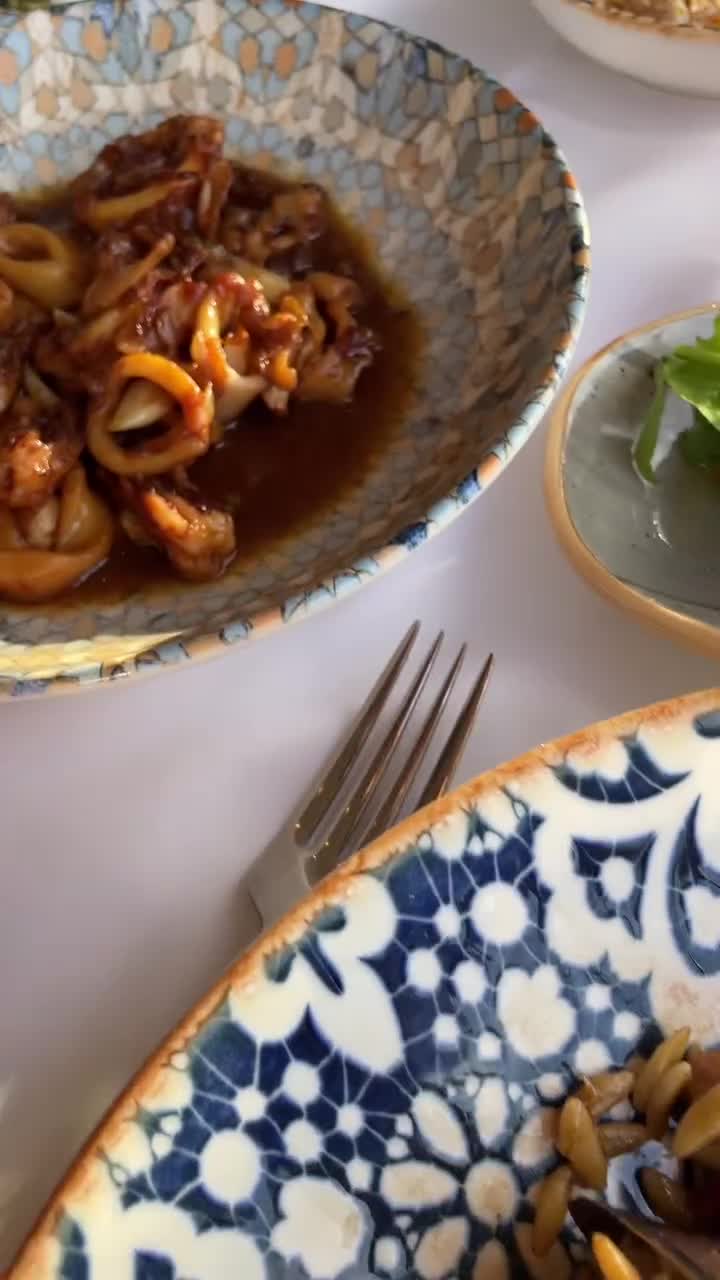 Fish & Steak House video