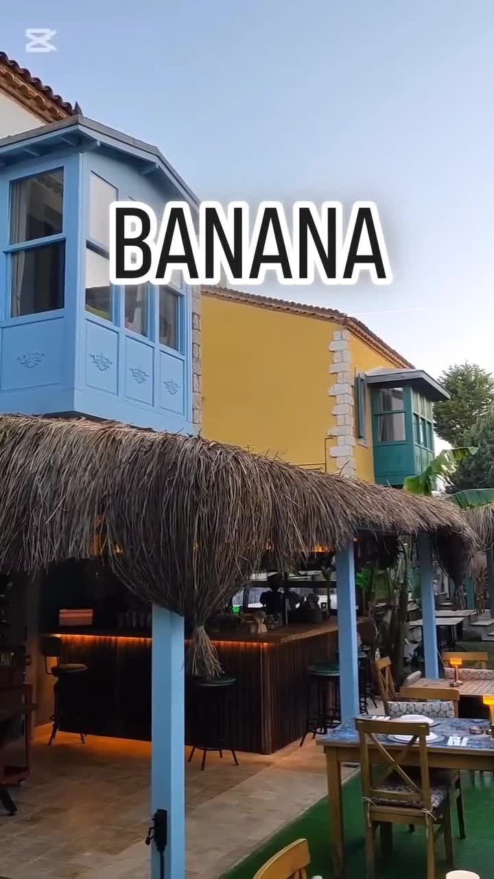 Banana Alaçatı Food & Stay video