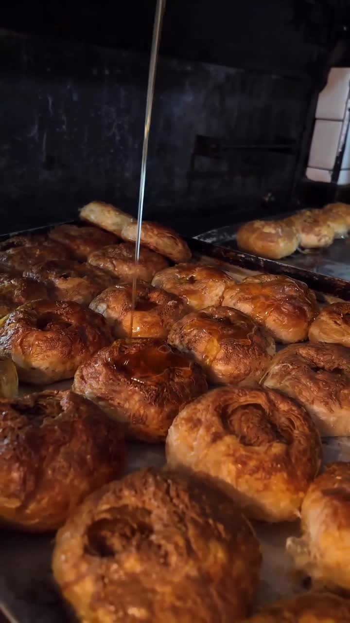 Alsancak Dostlar Fırını video