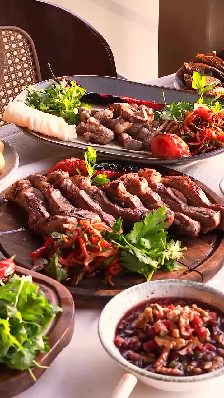 Tavacı Recep Usta Alsancak video