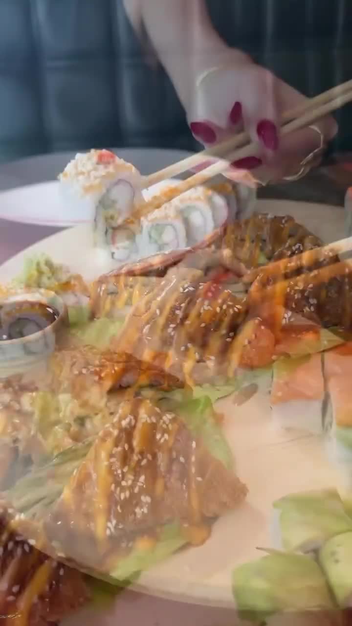 Red Dragon Çin Restoranı video