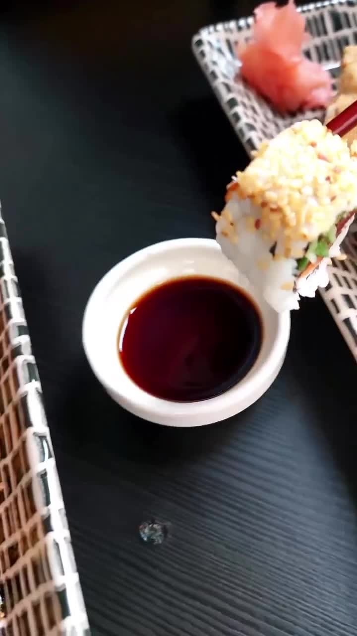 Hai Hai Sushi Bar & Asian Kitchen video