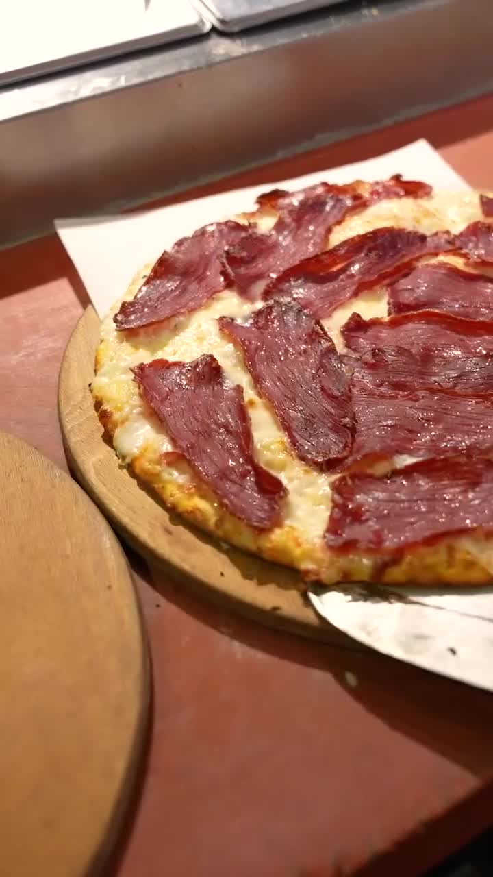 Pizza Locale video