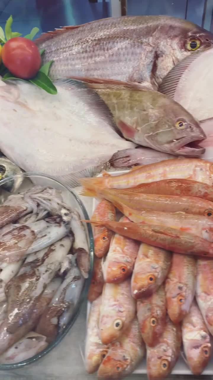 Sardin Balık Restaurant video