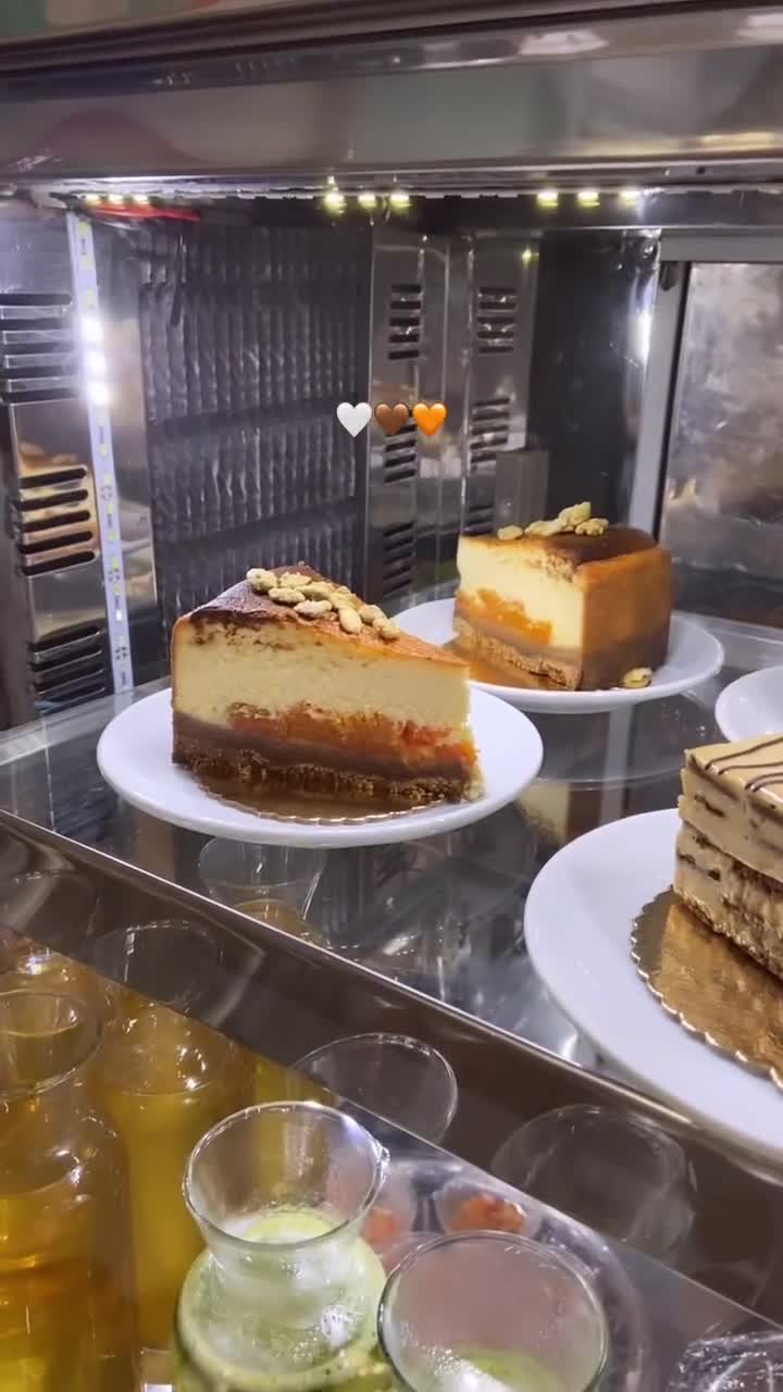 Delsur Empanadas video