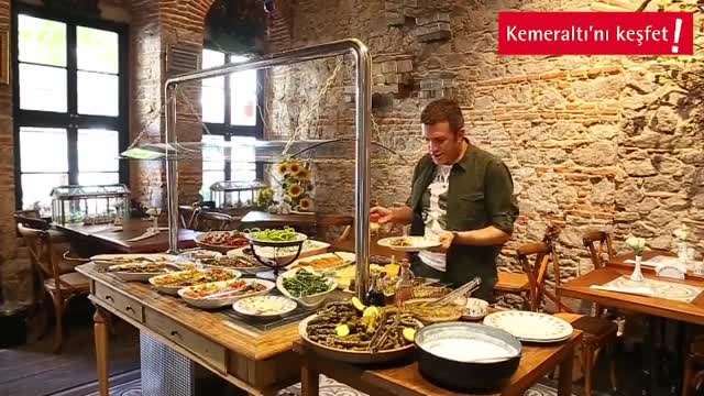 Ayşa Boşnak Börekçisi & Ev Yemekleri video