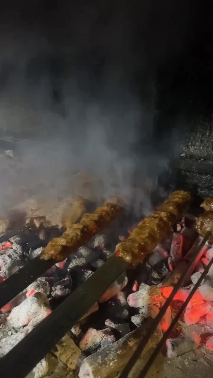 The Salaş Ciğer Şeftali Kebabı (Kebap Evi) video